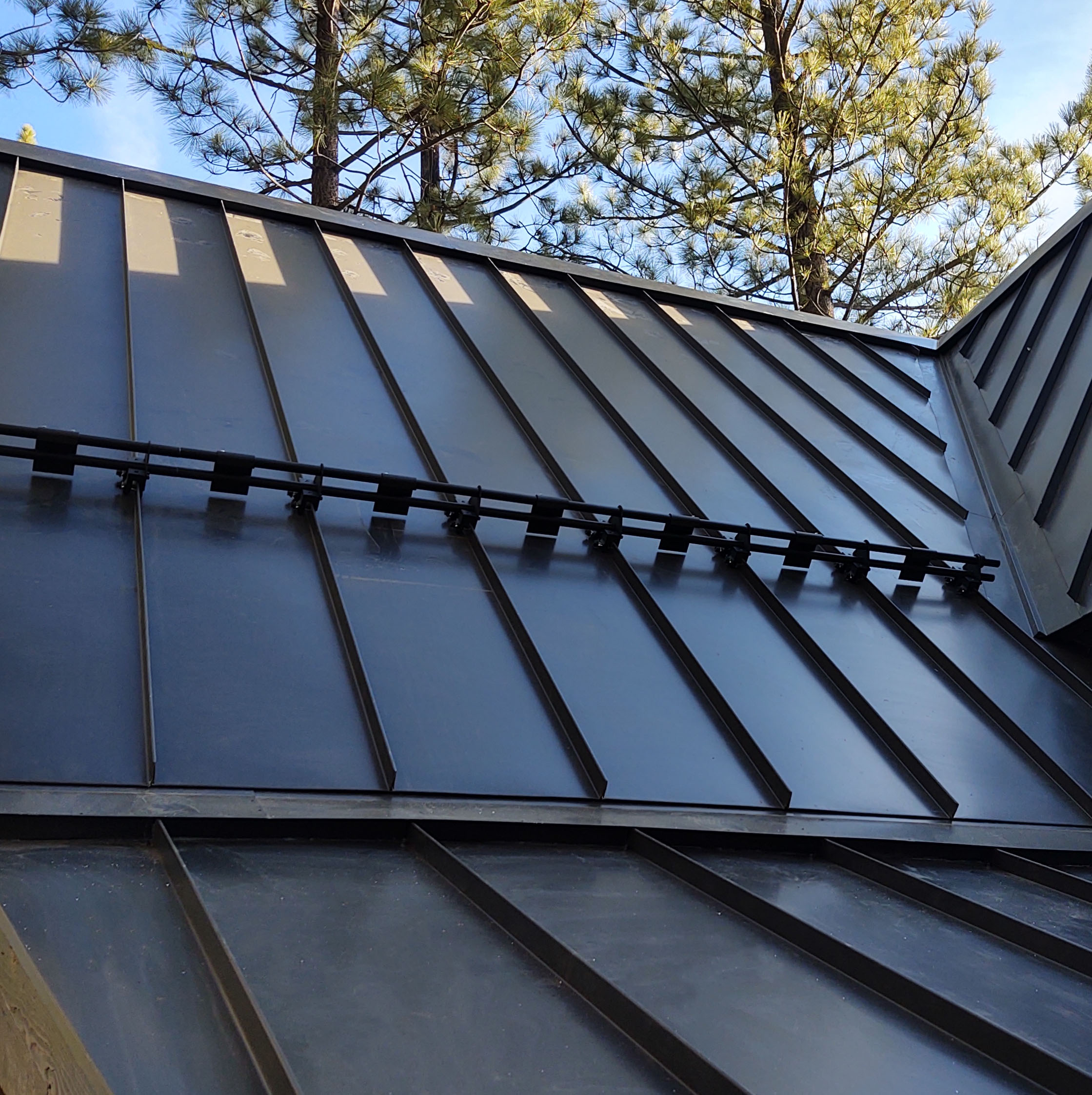 Snap-Lock vs Mechanical Seam Standing Seam in Atlanta